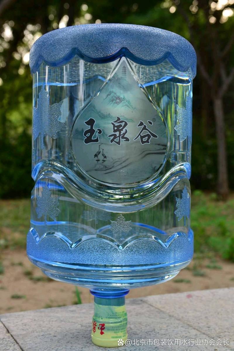 桶装水推荐 北京市包装饮用水行业协会推荐产品一览表, 老百姓的放心